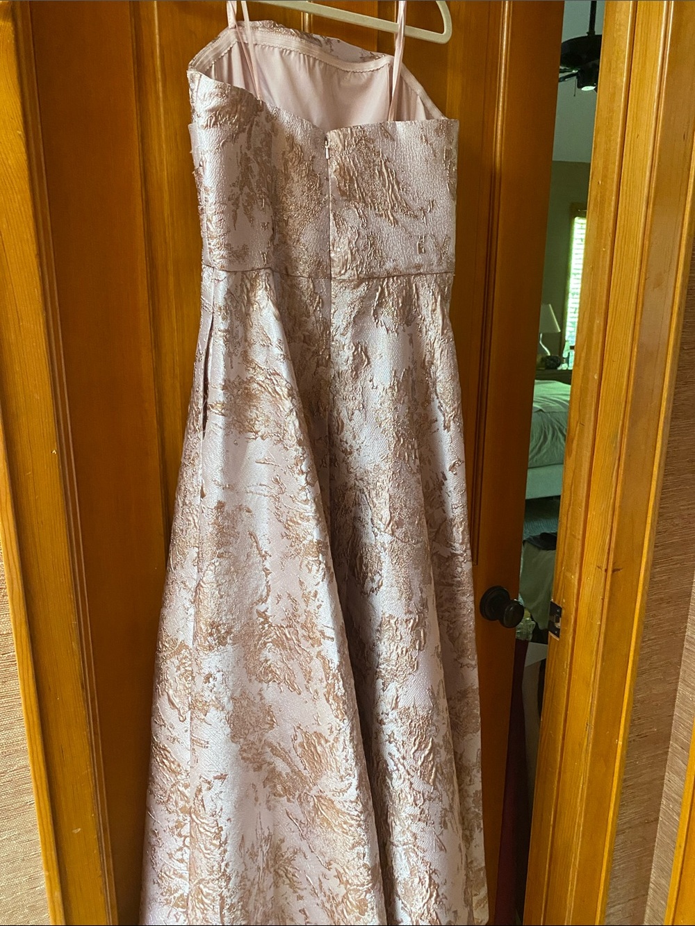 Mother of the Bride - Picture 4 of 7
